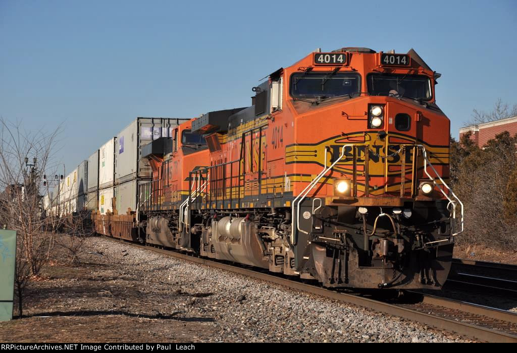 Intermodal cruises east